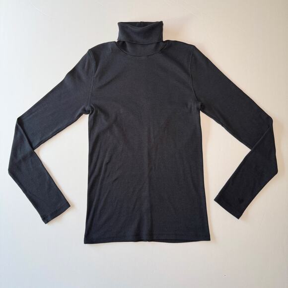 Everlane The Micro Rib Turtleneck Womens Medium Black Long Sleeve Layer Top Soft - Picture 1 of 12